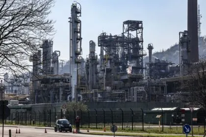BP verkauft Raffinerie Gelsenkirchen - EU gibt grünes Licht