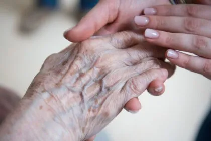 Neues Alzheimer-Medikament erreicht keinen Zusatznutzen - Wie geht es weiter?