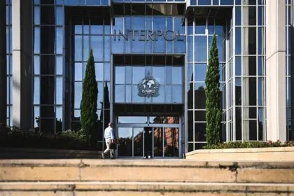 Interpol: Schlag gegen Menschenhandel und Migrantenschmuggel