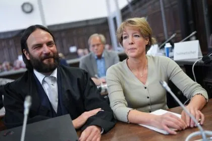 Prozess um Block-Kinder: Sozialpädagogin entlastet Angeklagte