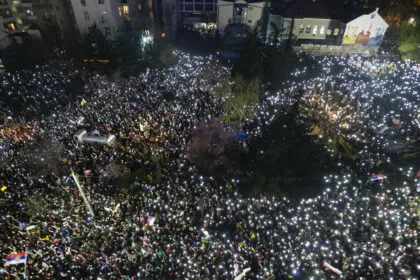 Serbien: Schallkanonen bei Demo? Opposition fordert UNO-Untersuchung