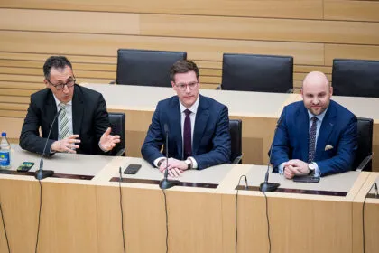 Baden-Württemberg: CDU, Grüne und AfD: Spannung nach Patt-Wahl