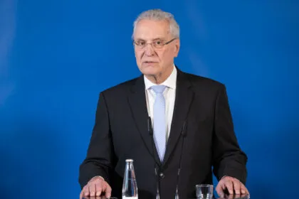Bayerns Innenminister warnt vor Anschlägen durch iranischen Geheimdienst