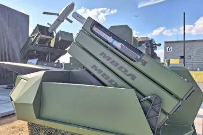 SPD und Union fordern Tempo bei Raketen-Produktion