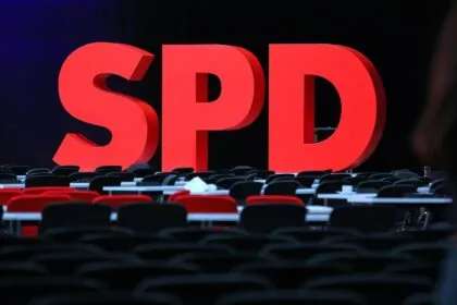 SPD sackt im „Politbarometer“ auf Rekordtief: Sondersitzung über weitere Strategie