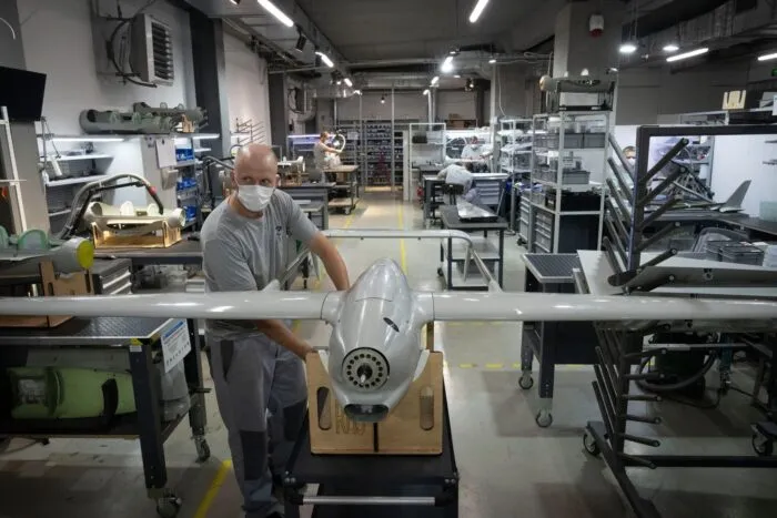 Die Ukraine gilt mittlerweile unter anderem im Bereich der Drohnenproduktion als Vorbild. (Archivbild)