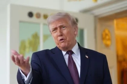 Streit über Iran-Krieg: Trump droht mit US-Truppenabzug aus Europa