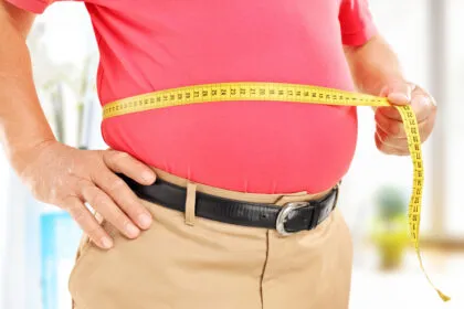 Abnehmen ohne hungern: Zehn Tipps für weniger „Bauch“