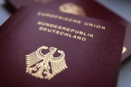 Briefträger liefern künftig auch Ausweise nach Hause