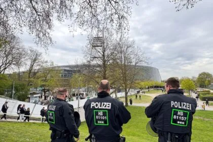 Zwei Millionen Beamte sind zu viel: Steuerzahlerbund für Umbau des Staatsdienstes