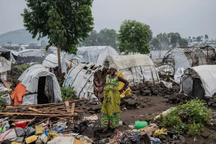 Im Ostkongo leben bis zu vier Millionen Binnenflüchtlinge oft unter sehr beengten Verhältnissen. (Archivbild)