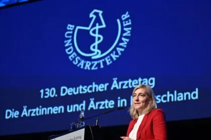 Warken: Weltweite Ebola-Pandemie „nahezu ausgeschlossen“