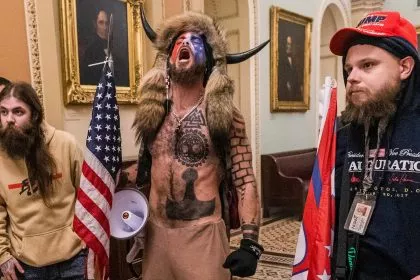 US-Kongress veröffentlicht 40.000 Stunden Videos zu Sturm auf Kapitol - Gesichter bleiben verpixelt
