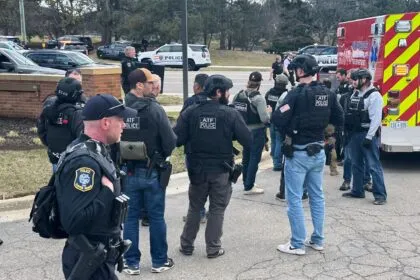 US-Polizei: Bewaffneter fährt mit Lkw in Synagoge - Angreifer ist tot