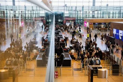Vorsitzende des Tourismusausschusses: Preise für Flugtickets werden weiter steigen