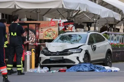 33-jähriger Deutscher fuhr in Leipzig in Menschenmenge - zwei Tote, mehrere Verletzte