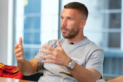 Lukas Podolski: „Die Deutschen meckern gerne“
