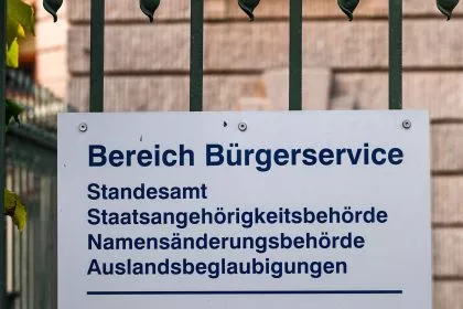 Neues Namensrecht: Echter Doppelname für Eltern und Kinder ab 1. Mai möglich