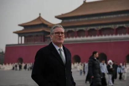 Trotz China-Spionage in der Downing Street: Starmer sucht Annäherung an Peking
