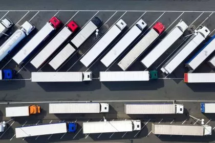 Autoclub: Lkw-Parkplätze in Deutschland deutlich überbelegt
