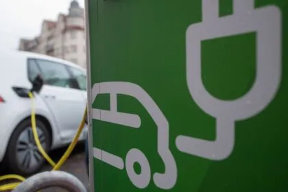 Schon fast 17.000 Anträge für E-Auto-Prämie