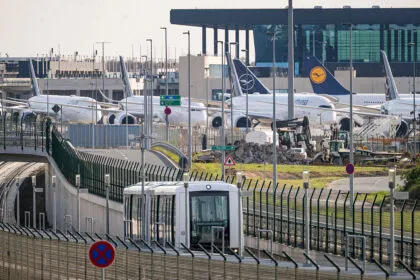 Fraport hält an Passagierziel für Frankfurter Flughafen fest
