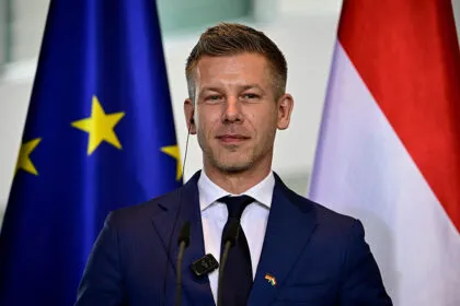 Keine 180-Grad-Wende: Magyar knüpft an Orbáns Migrationskurs an