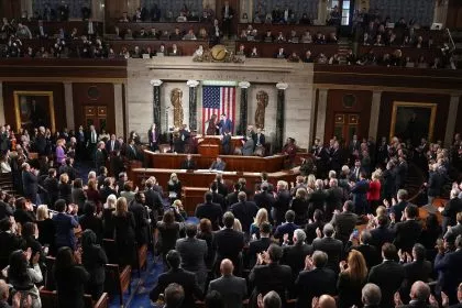 US-Kongress berät über Billionenhaushalt: Trump setzt auf Steuersenkungen und Grenzsicherung