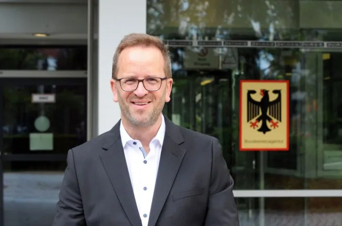 Er sieht Besserungen bei der Post: Bundesnetzagentur-Chef Klaus Müller.
