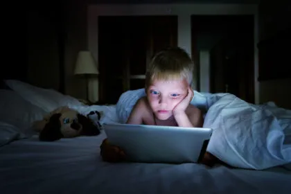 Wie sich Tech-Unternehmen ins Kinderzimmer einloggen