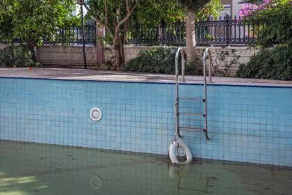 Fast jedes sechste Schwimmbad vor dem Aus
