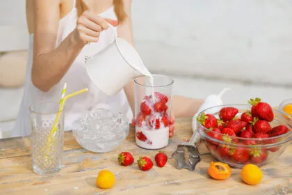 Erfrischend anders: Zwei Eisrezepte ohne Eismaschine