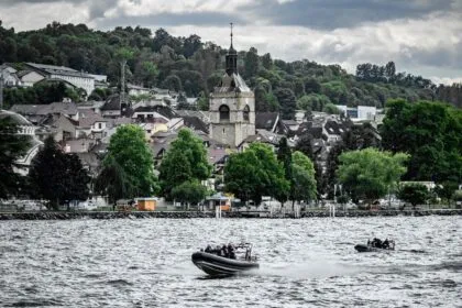 G7-Gipfel am Genfer See - Trump kommt nach Versailles