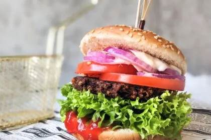 EU-Namensstreit: „Veggie-Burger“ ok, „veganer Speck“ ade