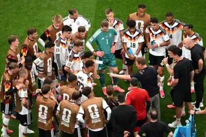 TICKER Fußball-WM | Völler verbreitet Zuversicht vor Paraguay: „Der Glaube ist da“