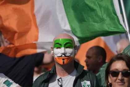 Migrationspolitik nach britischem Vorbild: Irland bremst Zuzug und führt Kostenbeteiligungen ein