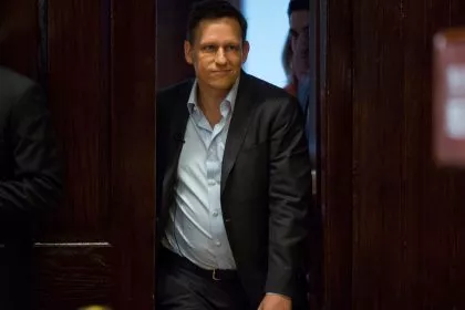 Peter Thiel startet KI-Plattform gegen rufschädigende Berichte