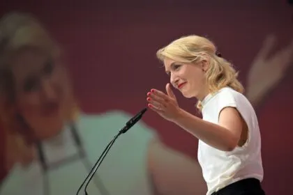 Linke wählt neue Parteispitze - Schwerdtner strebt Wiederwahl an