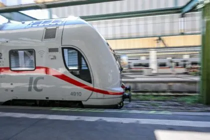 Bahn befürchtet wetterbedingte Störungen - Tickets ab sofort stornierbar