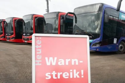 Warnstreiks im öffentlichen Nahverkehr - bundesweite Details