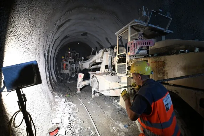 Vor einer Sprengung: Arbeiten für den Brennerbasistunnel (BBT). (Archivbild)