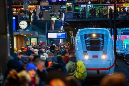 Fernverkehr: Weg frei für Italo - Deutsche Bahn erwägt Anfechtung