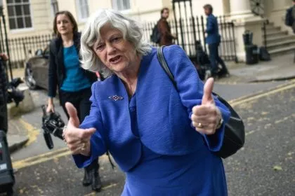 Britische Abgeordnete im EU-Parlament: "Brexit ist wie Freiheit aus Sklaverei zu erlangen"