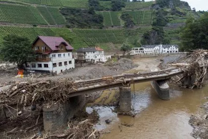 Vom Menschen gemacht? - Ein Rückblick ein Jahr nach der Ahrflut