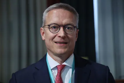Digitalisierung: Wildberger nennt KI eine „Überlebensfrage“