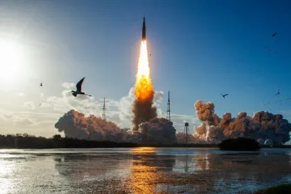 „Artemis 2“-Start verlief wie geplant - Kommunikation funktioniert wieder