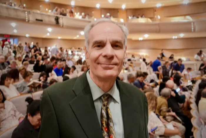 Screenwriter Peter Campbell enjoyed Shen Yun at the Four Seasons Centre for the Performing Arts in Toronto on June 28, 2026. Daniella Wollensak/The Epoch Times