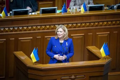 Klöckner spricht im Parlament in Kiew: „Wir bleiben an Ihrer Seite“