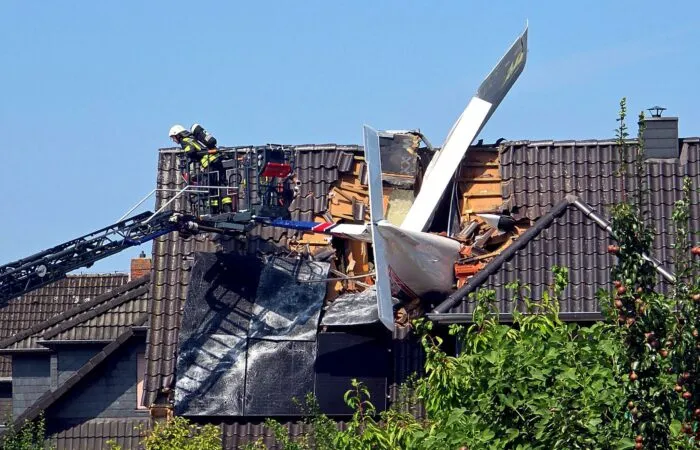 Am Samstagvormittag war die Feuerwehr zu dem Absturz gerufen worden.