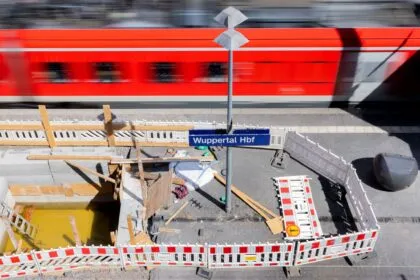 Managementproblem? Bahn-Konzept der Vollsperrung in der Kritik
